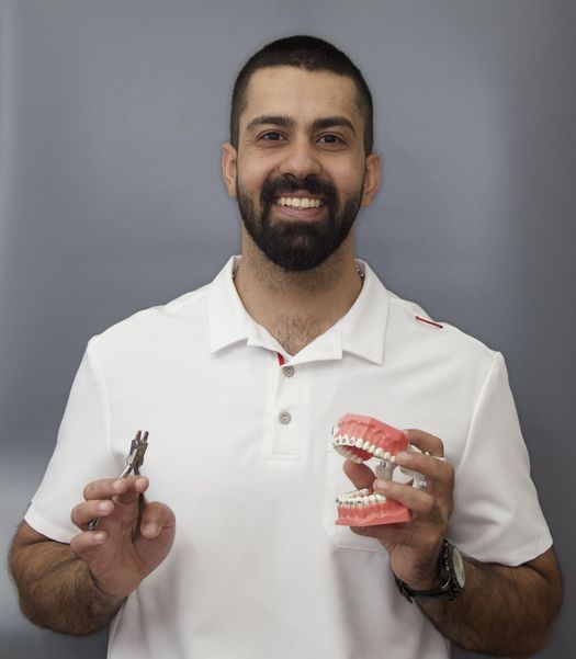 Карам Кесвани